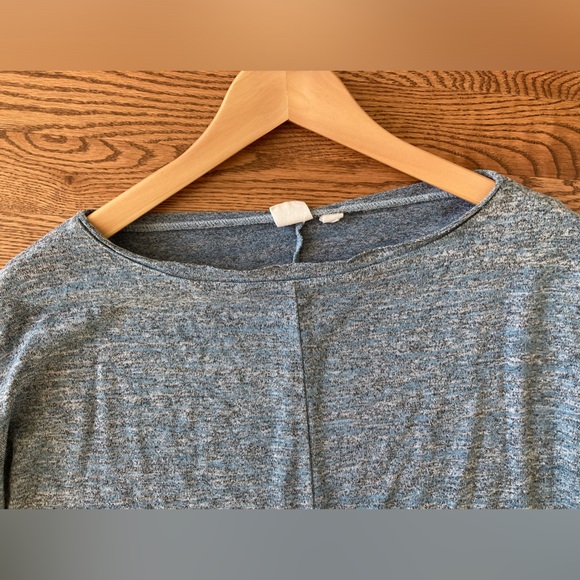 Gap “softspun” shirt, size XS - Picture 9 of 12